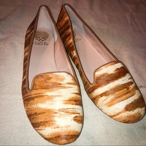 Vince Camuto Braxter Flats